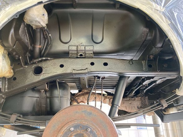 Unterbodenschutz & Hohlraumkonservierung bei Autozentrum Bruchmüller in Gera Bild: Unterbodenschutz & Hohlraumkonservierung bei Autozentrum Bruchmüller in Gera