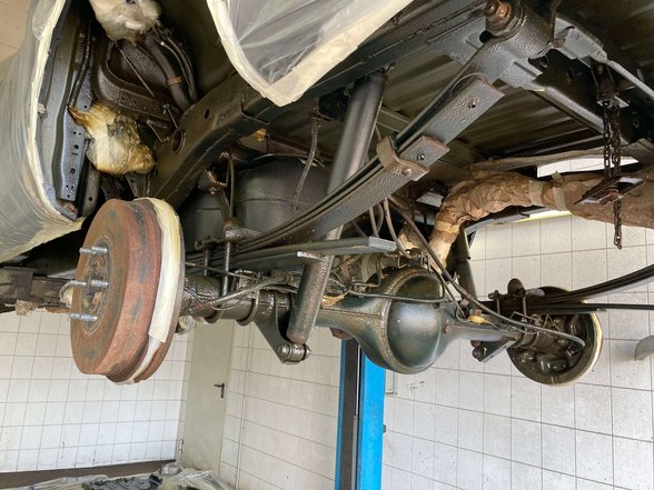 Unterbodenschutz & Hohlraumkonservierung bei Autozentrum Bruchmüller in Gera Bild: Unterbodenschutz & Hohlraumkonservierung bei Autozentrum Bruchmüller in Gera